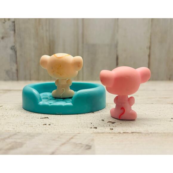 Vintage Littlest Pet Shop LPS Mice Pink Mouse, & princess mouse - Picture 3 of 3